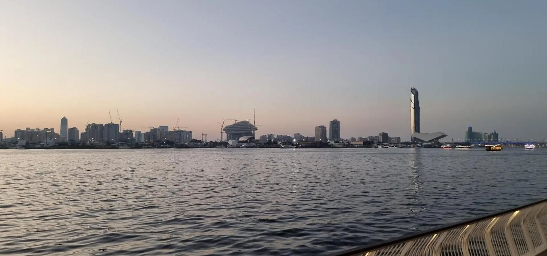 Palace Residence Dubai Creek Harbour 1 Bd Apt 0*,  Förenade Arabemiraten